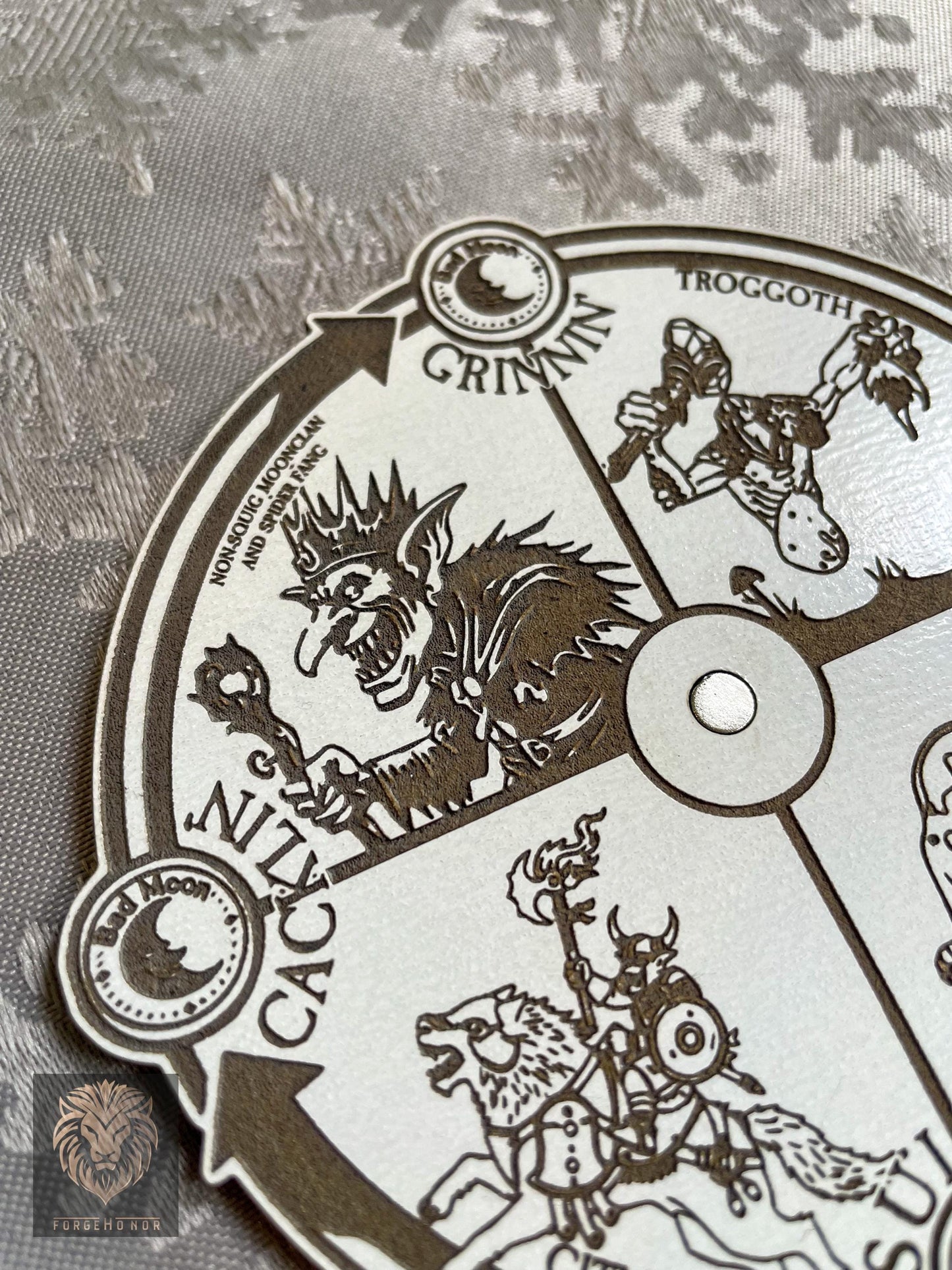 Gloomspite Gitz Bad Moon Tracker wooden Age of Sigmar tabletop tool